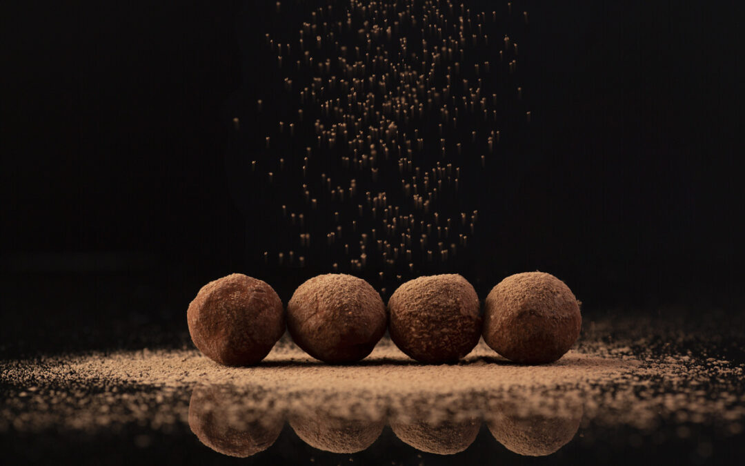 Chocolate truffles – Cocoa dusting
